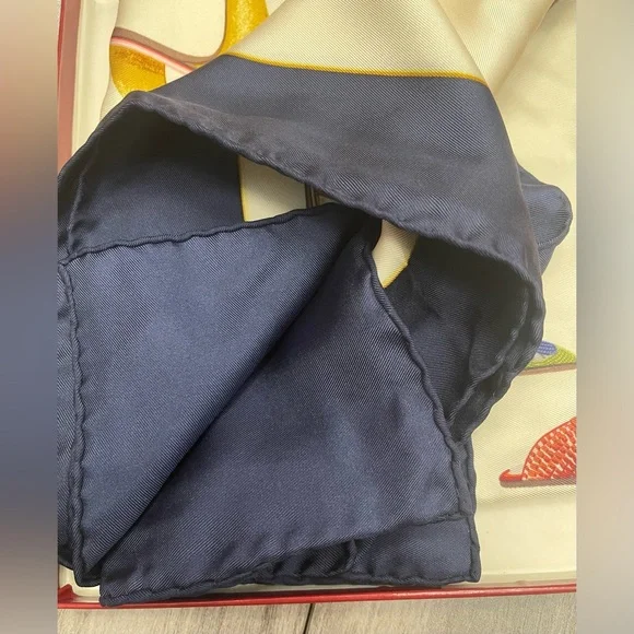 SALVATORE FERRAGAMO Silk Scarf - Ladies Pump Prints - Picture 8 of 10